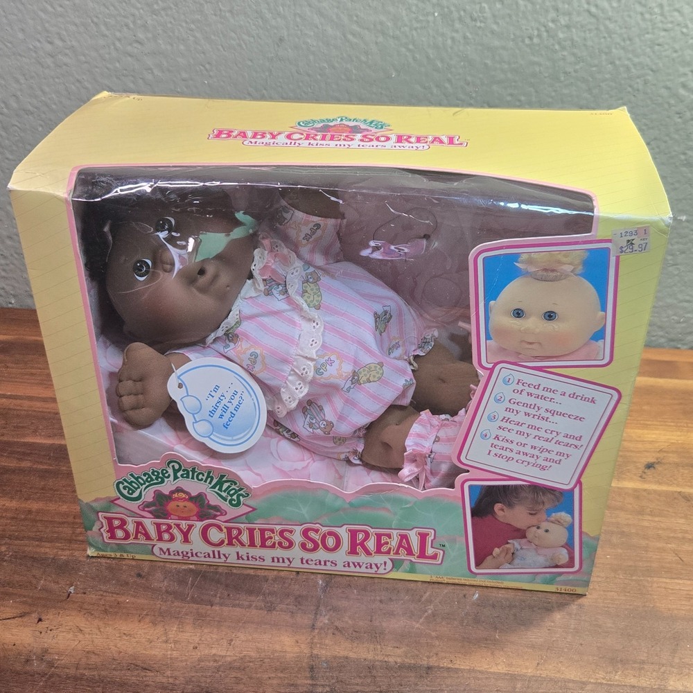 1992 Hasbro Open Box Cabbage Patch Kids Doll Baby Cries So Real African American
